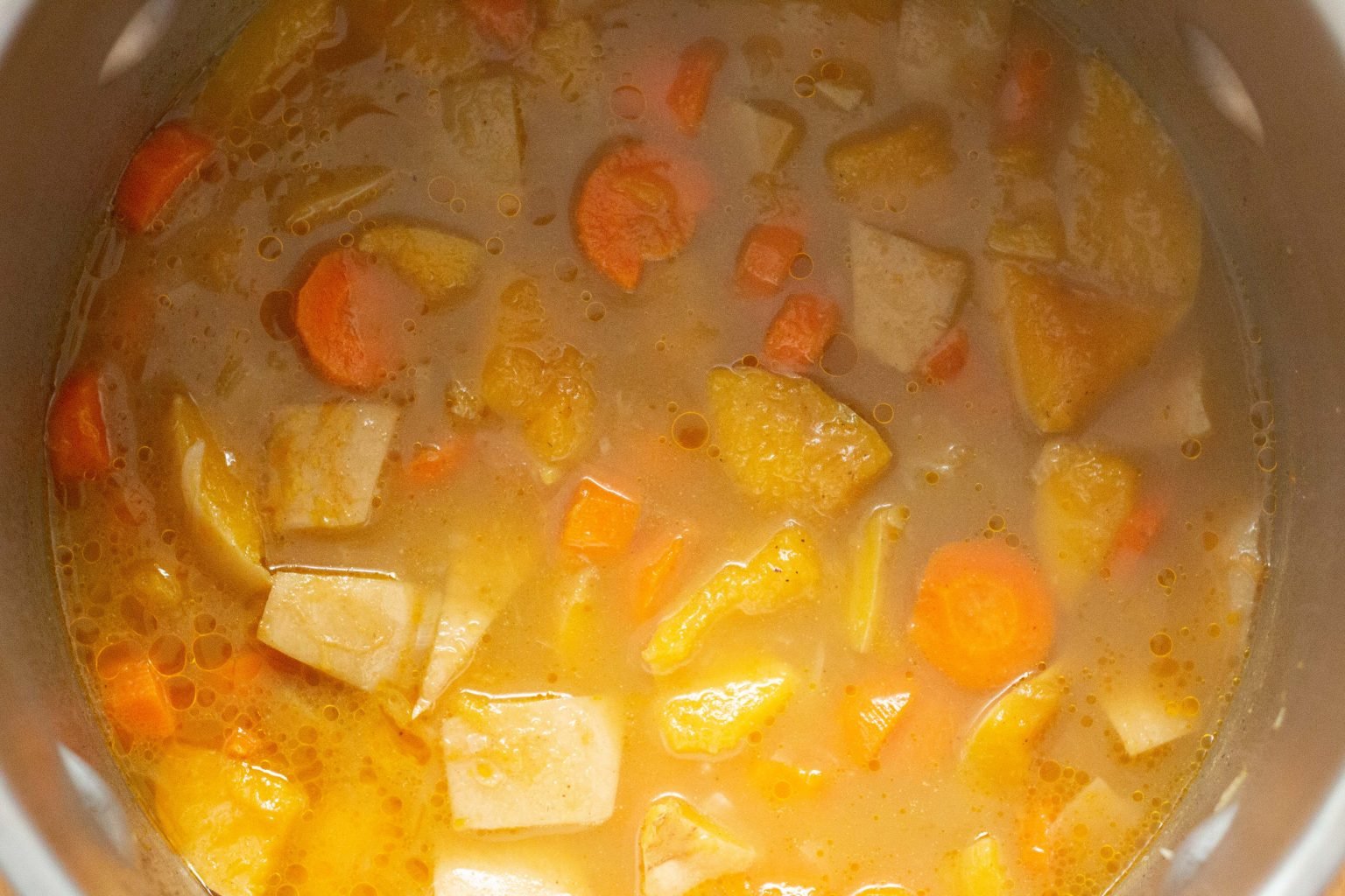Velouté de butternut & carottes – La cuisine d'Aurélie