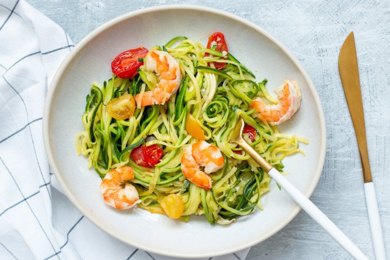 Spaghettis de courgettes aux crevettes