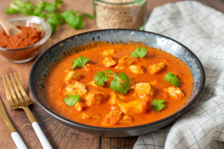 Poulet au curry et lait de coco