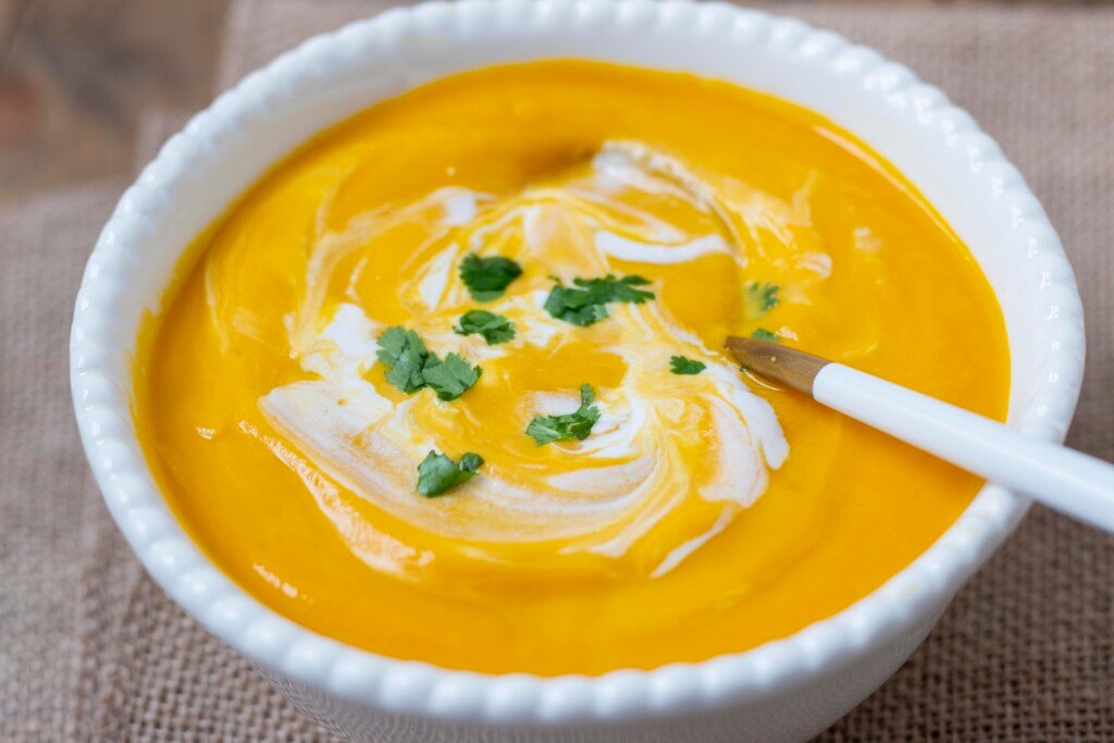 Velouté carotte, patate douce et lait de coco – La cuisine d'Aurélie