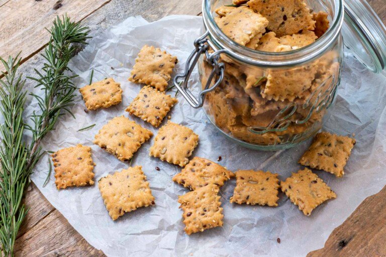crackers levain