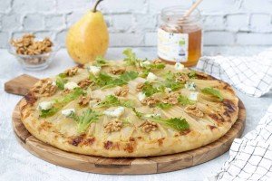 Lire la suite à propos de l’article Tarte sucrée salée poire et bleu